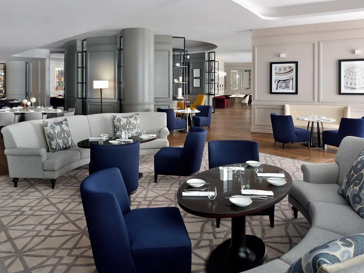 Kempinski The Boulevard Dubai 5*,