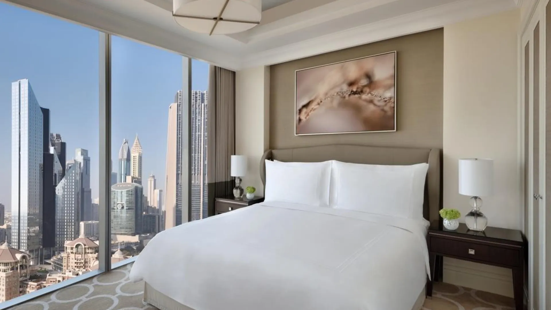 Kempinski The Boulevard Dubai 5*,