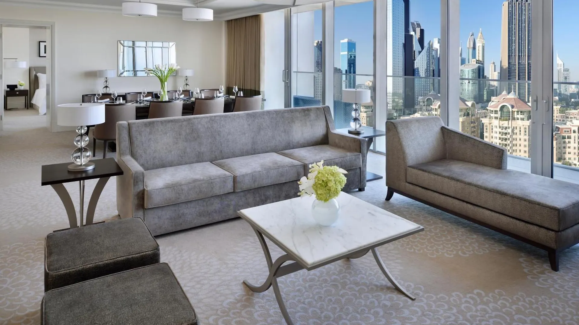 Kempinski The Boulevard Dubai 5*,